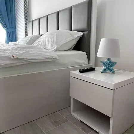 Appartement Studiouri Nord 10 - Endless Summer Mamaia Nord *