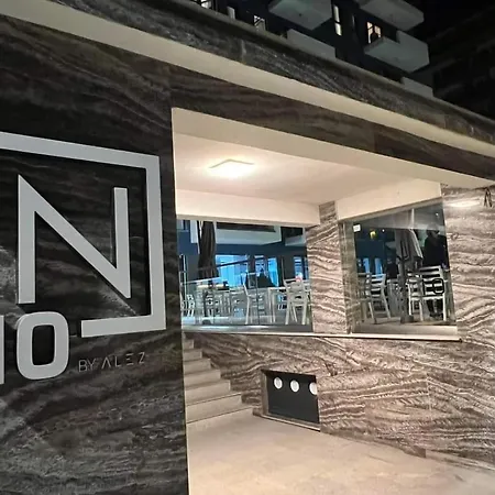 Studiouri Nord 10 - Endless Summer Mamaia Nord *