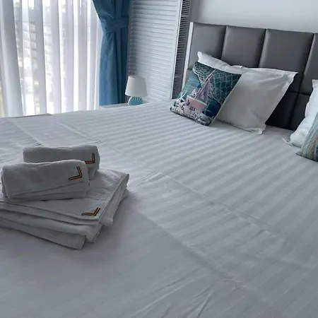 Appartement Studiouri Nord 10 - Endless Summer Mamaia Nord Năvodari